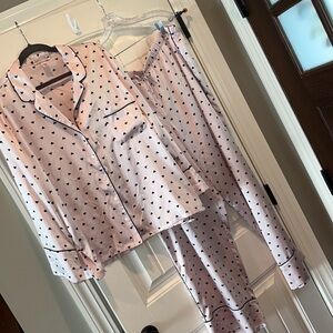 Classic Victorias Secret pink pajamas black hearts size XXL satin like Barbie